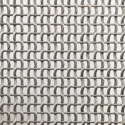 43.8% Open Area Decorative Woven Wire Mesh 4.5mm Panel Thickness
