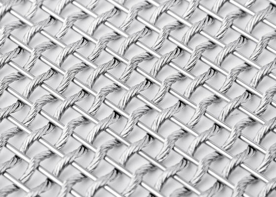 Plain Weave Architectural Flexible Metal Mesh Fabric SS304 For Column Covers