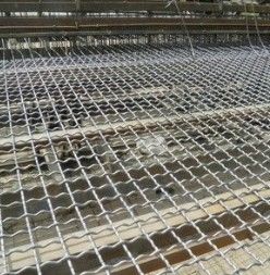 30m OEM Galvanized Crimped Wire Mesh In Screening And Filtering