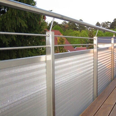 High Strength Glass Laminated Wire Mesh 30m Length For Heavy Duty