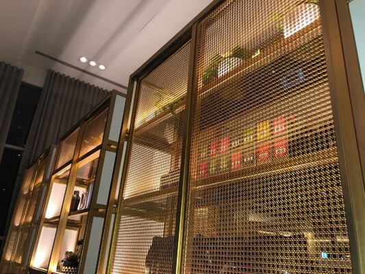 Customized Length Architectural Metal Mesh  Offering Corrosion Resistance Ideal for Facade Cladding and Interior Wall Panels