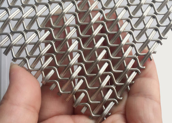 4.5mm Knitted Architectural Woven Wire Mesh Panels Purity Titanium